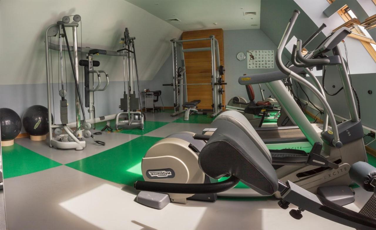 ホテル クンブレス プエルト ヴァラス プエルト・バラス エクステリア 写真 A gym in the UK